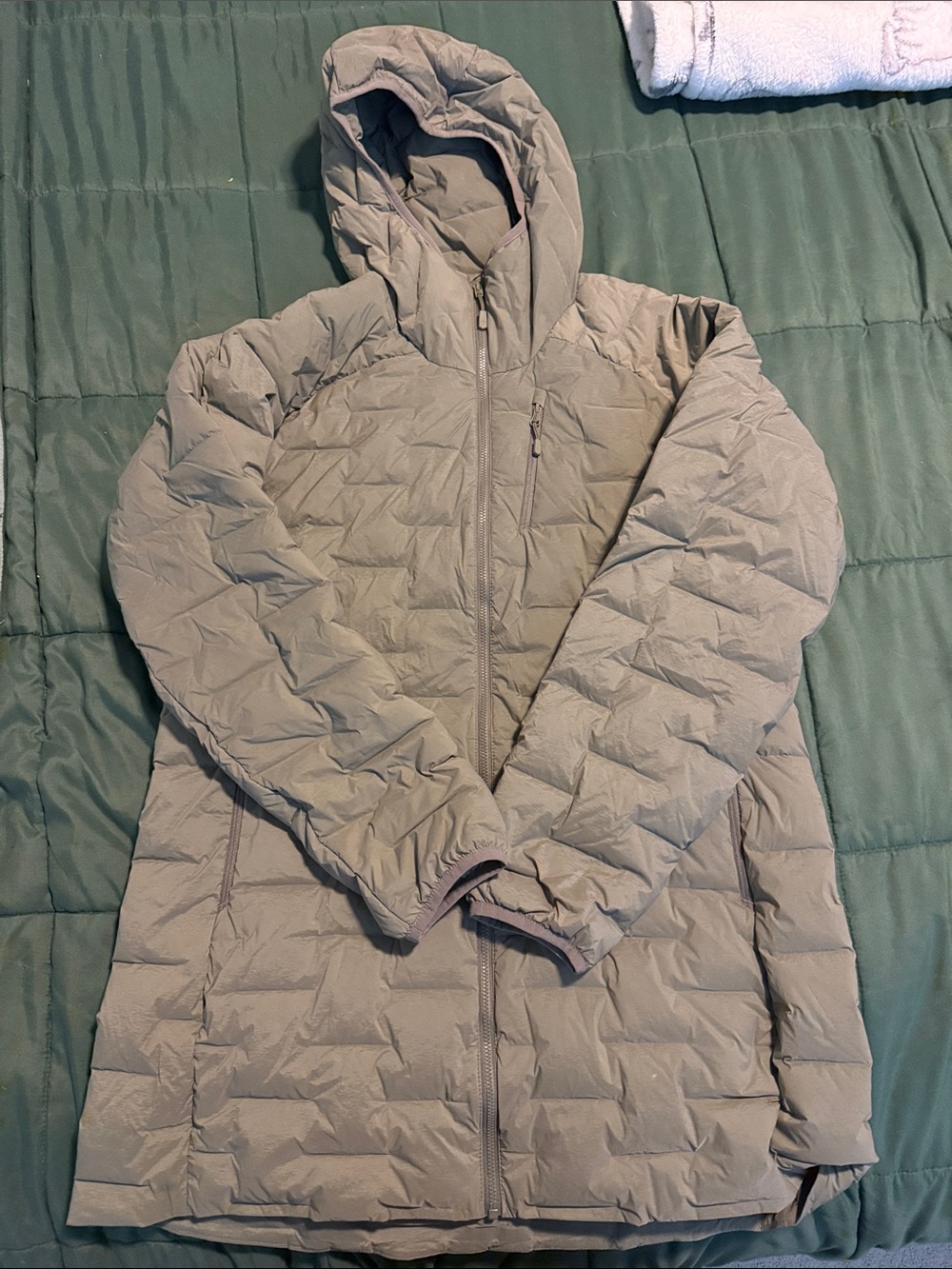 Mountain Hardwear Women's Hooded Long Puffer Coat
